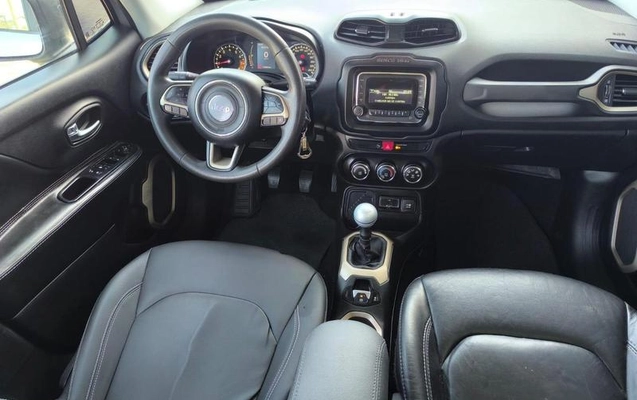 imagem-https://www.socarrao.com.br/sc-vehicle-images-prod/3323810/1789583719338-8383842_13_B_0ad276a18f.jpeg