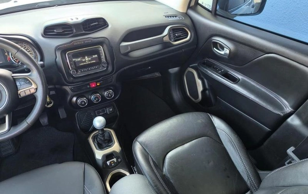 imagem-https://www.socarrao.com.br/sc-vehicle-images-prod/3323810/1789583719339-8383842_20_B_352ec608e3.jpeg