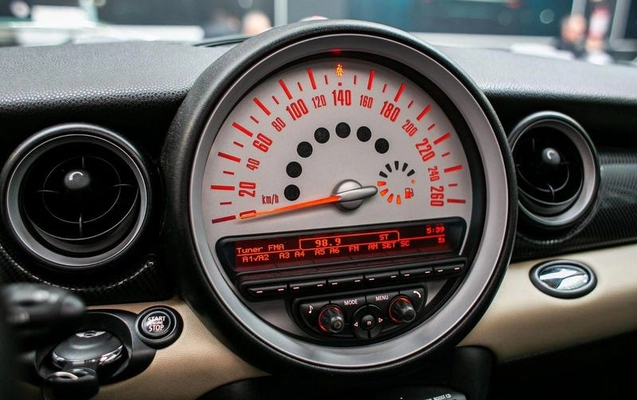 imagem-https://www.socarrao.com.br/sc-vehicle-images-prod/3323811/1787595417451-8394961_16_B_c7f3f57b03.jpeg