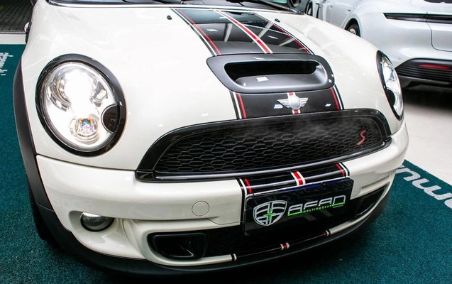 imagem-https://www.socarrao.com.br/sc-vehicle-images-prod/3323811/1787595417465-8394961_3_B_49c373ba62.jpeg