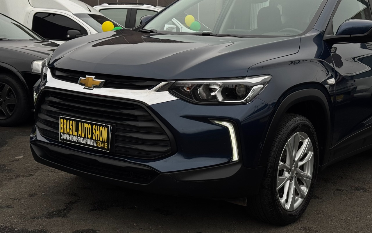 imagem-https://www.socarrao.com.br/sc-vehicle-images-prod/3323829/1787150575325-SU1HXzIxMTAuanBlZw.jpeg
