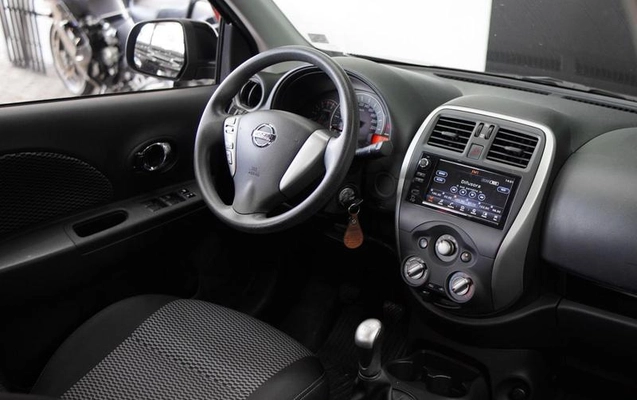 imagem-https://www.socarrao.com.br/sc-vehicle-images-prod/3323831/1788272795447-8384352_6_B_11e8ee0563.jpeg