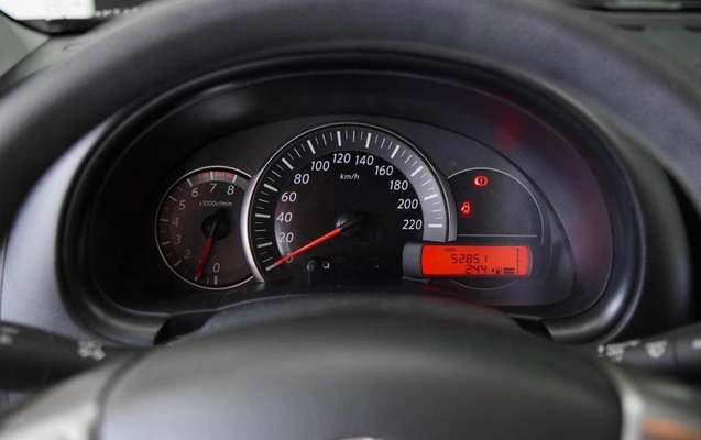 imagem-https://www.socarrao.com.br/sc-vehicle-images-prod/3323831/1788272795458-8384352_13_B_c9d07213f3.jpeg