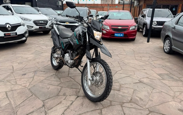 imagem-https://www.socarrao.com.br/sc-vehicle-images-prod/3323853/1787150959849-V2hhdHNBcHAgSW1hZ2UgMjAyNi0wOC0xOSBhdCAxMS40Ni41OC5qcGVn.jpeg