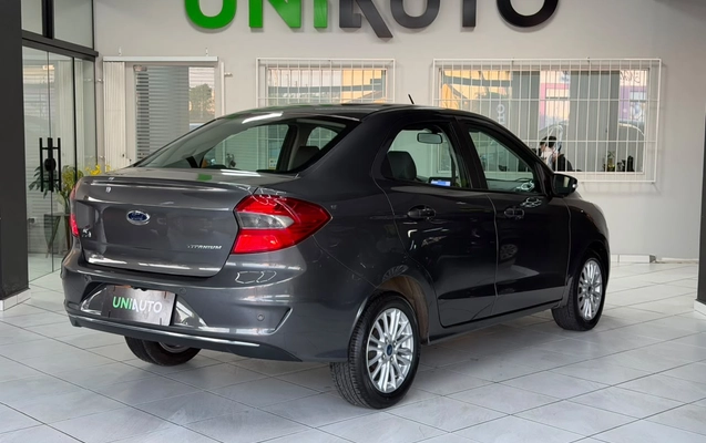 imagem-https://www.socarrao.com.br/sc-vehicle-images-prod/3323854/1787150960732-003_de35e82795df70d0daaa9d024e20043c.jpeg