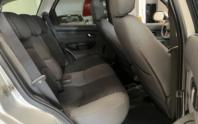 imagem-https://www.socarrao.com.br/sc-vehicle-images-prod/3323866/1789063494719-8e8367A9BZeeGXrM30JyPp1EteBBgUjQ.jpg
