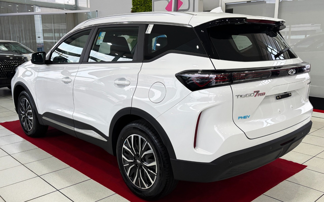 imagem-https://www.socarrao.com.br/sc-vehicle-images-prod/3323867/1787151215333-MDA1LmpwZw.jpg