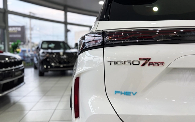imagem-https://www.socarrao.com.br/sc-vehicle-images-prod/3323867/1787151215507-MDA3LmpwZw.jpg