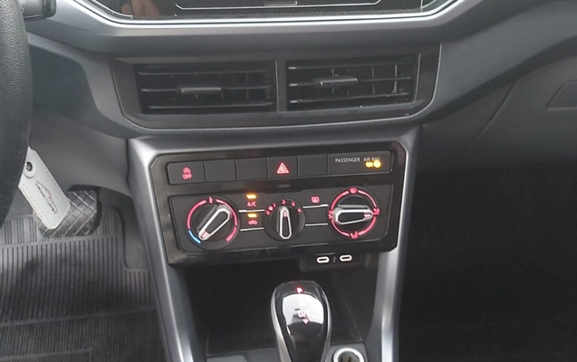 imagem-https://www.socarrao.com.br/sc-vehicle-images-prod/3323874/1787151336235-V2hhdHNBcHAgSW1hZ2UgMjAyNi0wOC0xOSBhdCAxMS4yMS40MC5qcGVn.jpeg