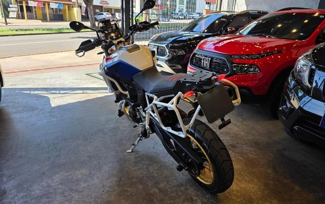 imagem-https://www.socarrao.com.br/sc-vehicle-images-prod/3323936/1788296388460-8395183_10_B_3e1586ba59.jpeg