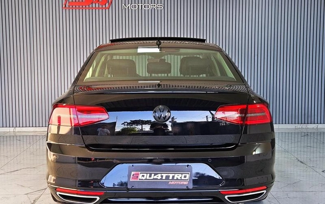 imagem-https://www.socarrao.com.br/sc-vehicle-images-prod/3323960/1787167024386-7744374_0_B_e481f4fb05.jpeg