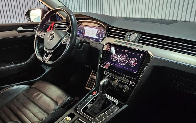 imagem-https://www.socarrao.com.br/sc-vehicle-images-prod/3323960/1787167024387-7744374_8_B_b33d3671b9.jpeg