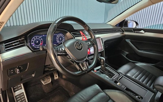 imagem-https://www.socarrao.com.br/sc-vehicle-images-prod/3323960/1787167024395-7744374_10_B_c812d3b357.jpeg
