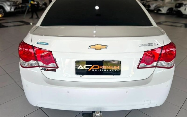 imagem-https://www.socarrao.com.br/sc-vehicle-images-prod/3323964/1789660861123-8357169_5_B_c82efcd818.jpeg