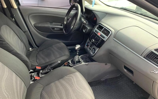 imagem-https://www.socarrao.com.br/sc-vehicle-images-prod/3323967/1787169039488-8336027_12_B_dbe3639631.jpeg