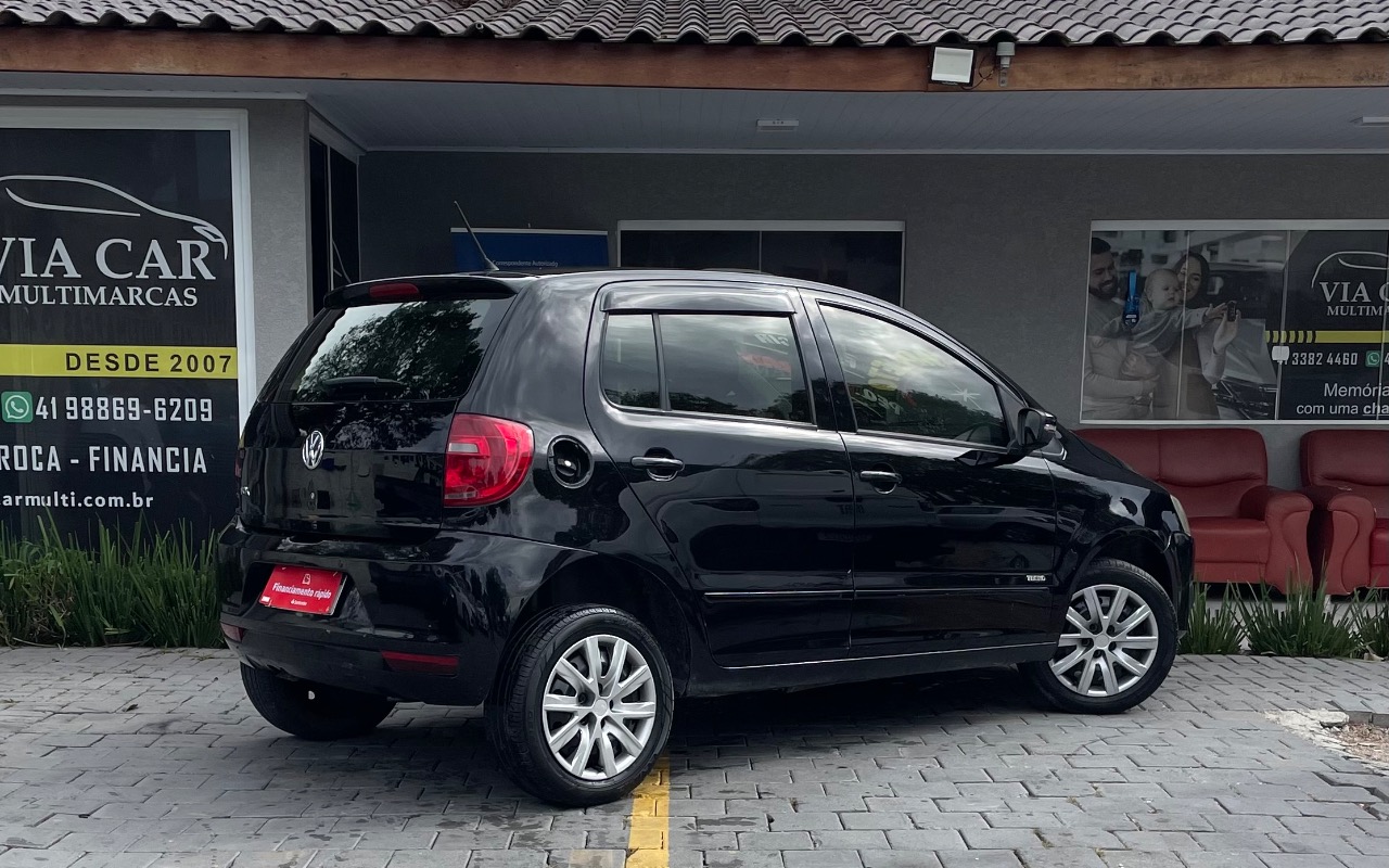 Volkswagen Fox 1.0 Mi Total Flex 8V 5P - foto 2