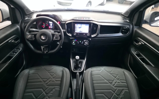 imagem-https://www.socarrao.com.br/sc-vehicle-images-prod/3324067/1787155422233-fad460b3-663e-4d23-84a8-5469c6d34853.jpg