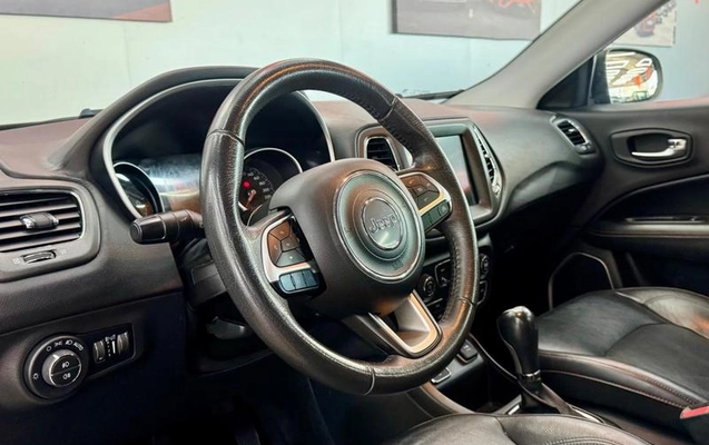imagem-https://www.socarrao.com.br/sc-vehicle-images-prod/3324074/1789139839089-8378289_8_B_52f2f3cb06.jpeg