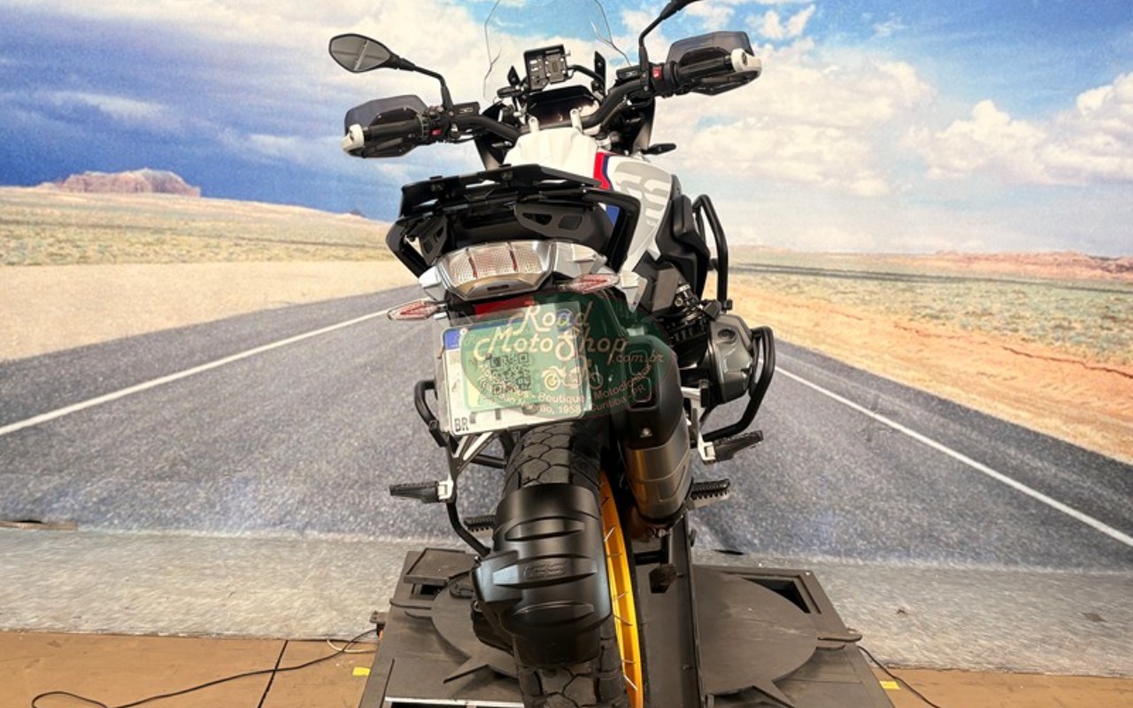 imagem-https://www.socarrao.com.br/sc-vehicle-images-prod/3324081/1787155808276-UjEyNTAgUkFMTFlFIEJSQU5DQV8xNi5qcGc.jpg