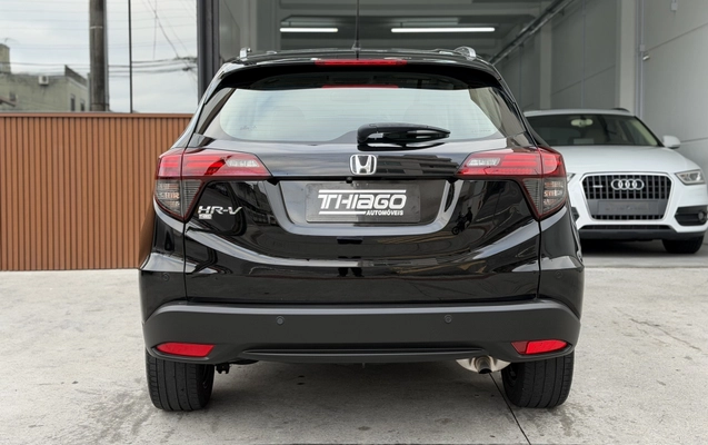 imagem-https://www.socarrao.com.br/sc-vehicle-images-prod/3324085/1787155881120-003_a8e6cf29f1dded5b01247cad8304ea10.jpeg