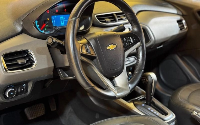 imagem-https://www.socarrao.com.br/sc-vehicle-images-prod/3325026/1787926795814-8138485_10_B_785038fc61.jpeg