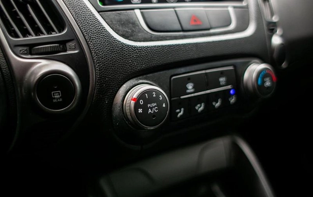 imagem-https://www.socarrao.com.br/sc-vehicle-images-prod/3325323/1787595267146-8312512_16_B_8ec88dd301.jpeg