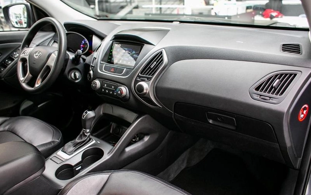 imagem-https://www.socarrao.com.br/sc-vehicle-images-prod/3325323/1787595267148-8312512_4_B_cff040236c.jpeg