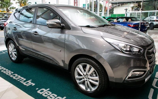 imagem-https://www.socarrao.com.br/sc-vehicle-images-prod/3325323/1790619331064-8312512_9_B_1ff40f63cb.jpeg