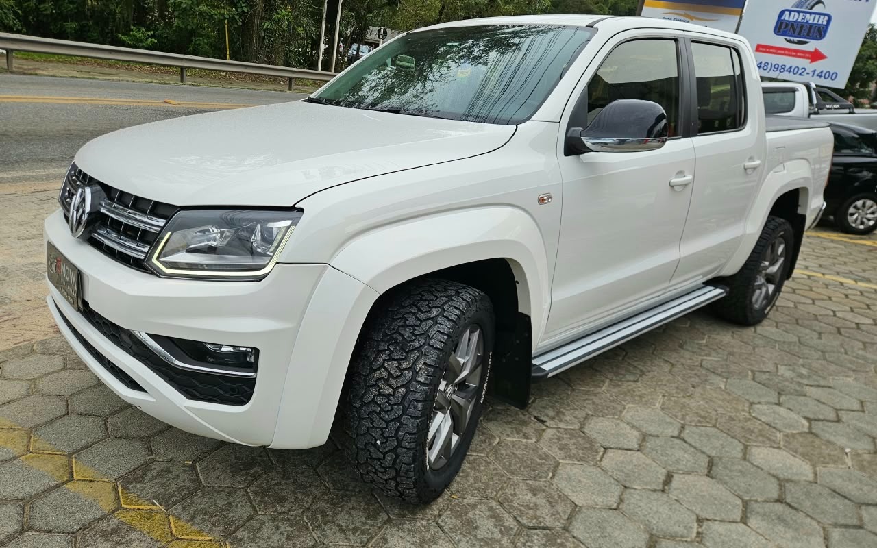 imagem-https://www.socarrao.com.br/sc-vehicle-images-prod/3325606/1787159871211-SU1HLTIwMjYwODE5LVdBMDA3My5qcGc.jpg