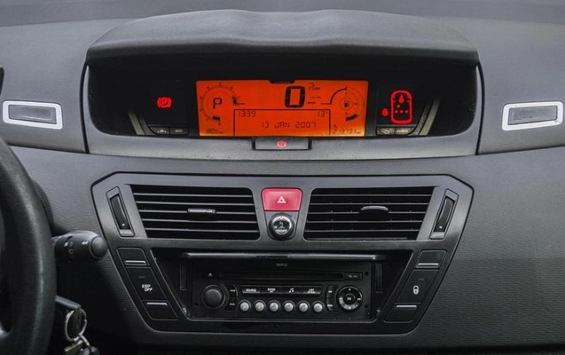 imagem-https://www.socarrao.com.br/sc-vehicle-images-prod/3325635/1789577427512-8243721_11_B_c03ea88ebc.jpeg