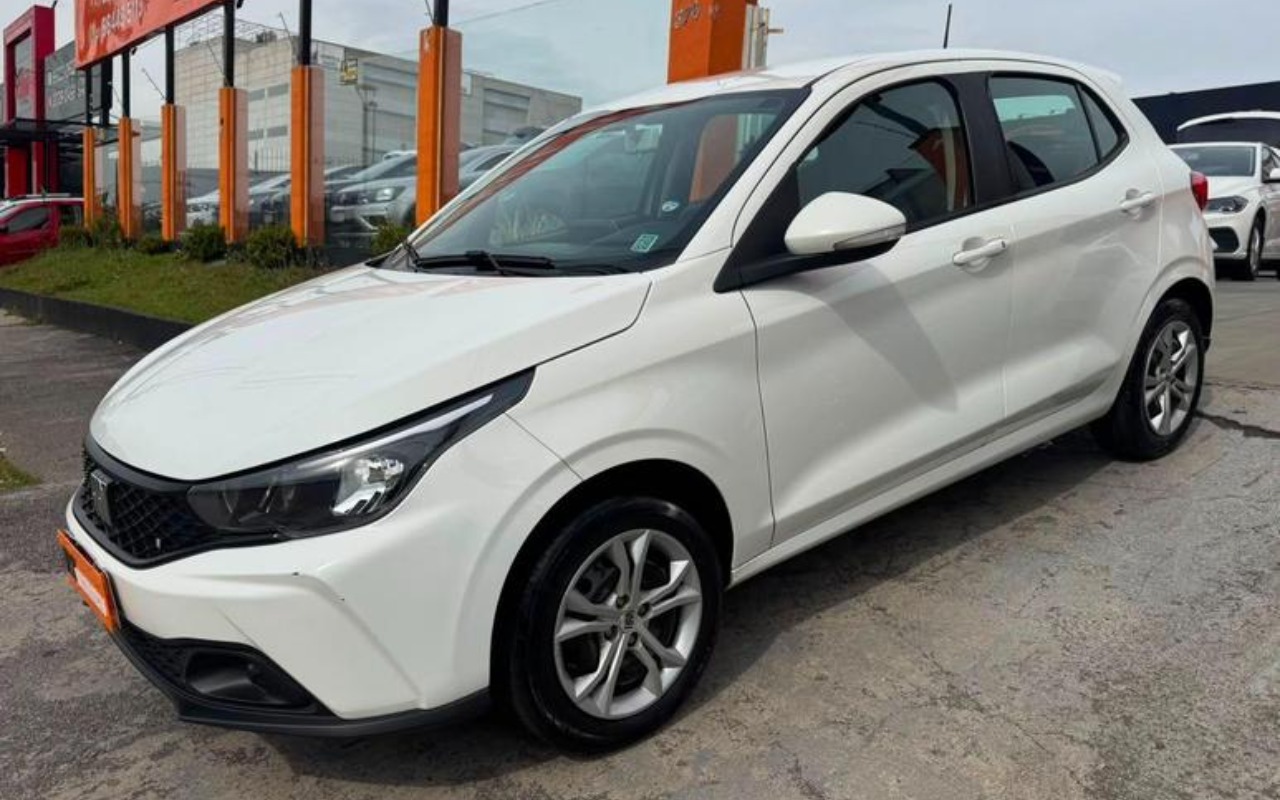 imagem-https://www.socarrao.com.br/sc-vehicle-images-prod/3325647/1787160895094-ODI3MTMzNl8xNV9CXzdkNThlNjEzMjMuanBlZw.jpeg