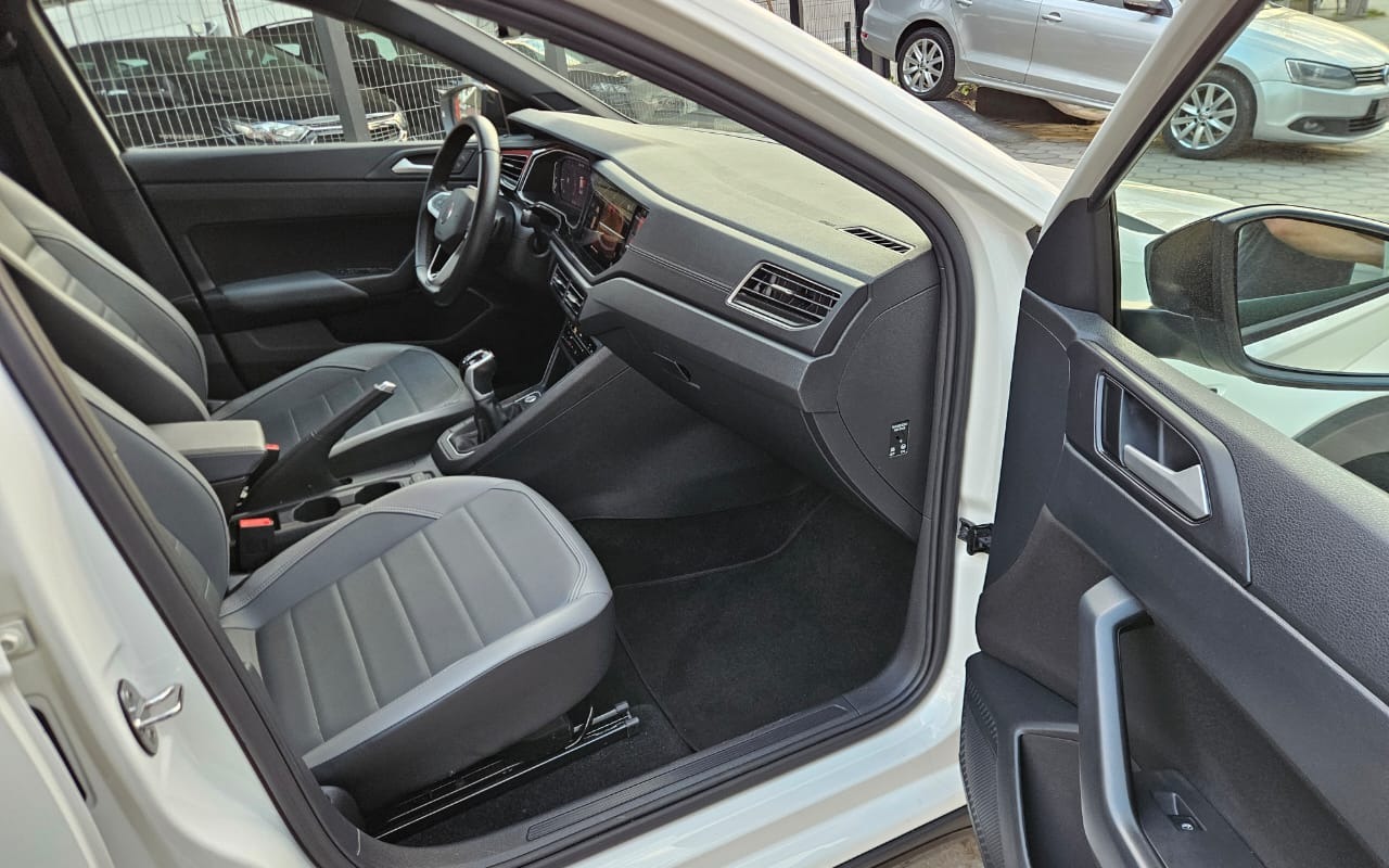 imagem-https://www.socarrao.com.br/sc-vehicle-images-prod/3325678/1787160169382-SU1HLTIwMjYwODExLVdBMDExOC5qcGc.jpg
