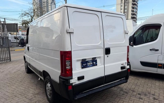imagem-https://www.socarrao.com.br/sc-vehicle-images-prod/3325689/1787166082116-7788001_5_B_f503589c51.jpeg