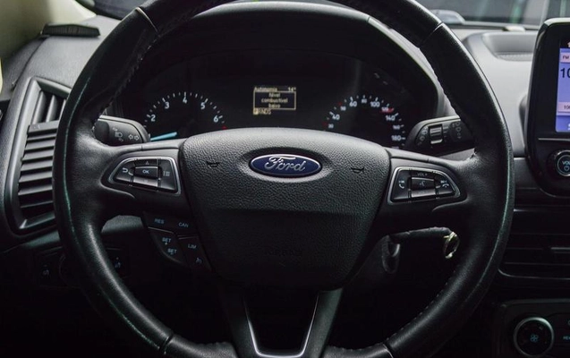 imagem-https://www.socarrao.com.br/sc-vehicle-images-prod/3325697/1789577458175-8315606_7_B_9958d2252e.jpeg