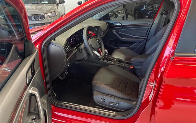 imagem-https://www.socarrao.com.br/sc-vehicle-images-prod/3325699/1787160285642-45e03e3c-192e-4cf2-a53a-2de08837f86920260819142023.jpeg
