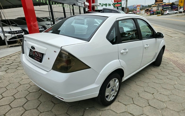 imagem-https://www.socarrao.com.br/sc-vehicle-images-prod/3325760/1787160381526-SU1HLTIwMjYwODE5LVdBMDA4Ni5qcGc.jpg