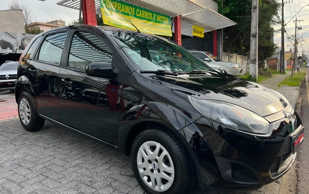 imagem-https://www.socarrao.com.br/sc-vehicle-images-prod/3325772/1787255744396-My5qcGc.jpg