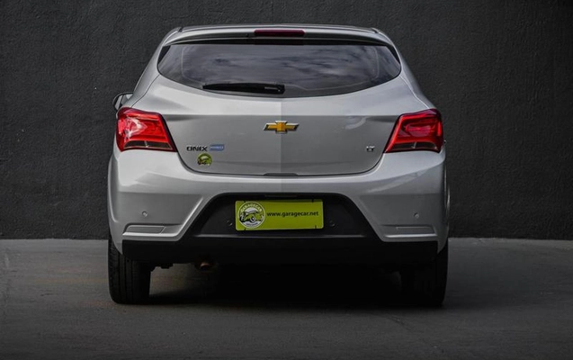imagem-https://www.socarrao.com.br/sc-vehicle-images-prod/3325840/1789577463416-8251110_4_B_229a3ced85.jpeg