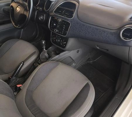 imagem-https://www.socarrao.com.br/sc-vehicle-images-prod/3325906/1787835902150-8230188_12_B_b29201e9ed.jpeg