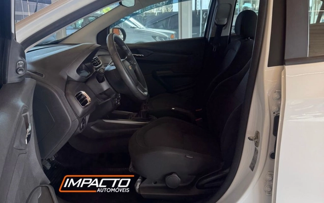 imagem-https://www.socarrao.com.br/sc-vehicle-images-prod/3325942/1787160675532-gb-07777eb.jpeg