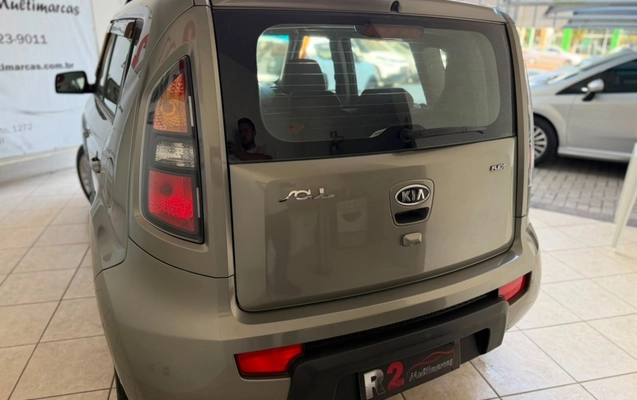 imagem-https://www.socarrao.com.br/sc-vehicle-images-prod/3326004/1787160766726-aCudP3eOZgmO95W2uHCYDZSiqUENVHDK.jpg