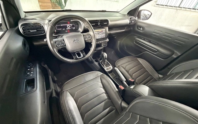 imagem-https://www.socarrao.com.br/sc-vehicle-images-prod/3326041/1787160901435-gb-085e02f.jpg