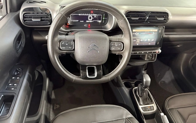 imagem-https://www.socarrao.com.br/sc-vehicle-images-prod/3326041/1787160901455-gb-c3fbc58.jpg