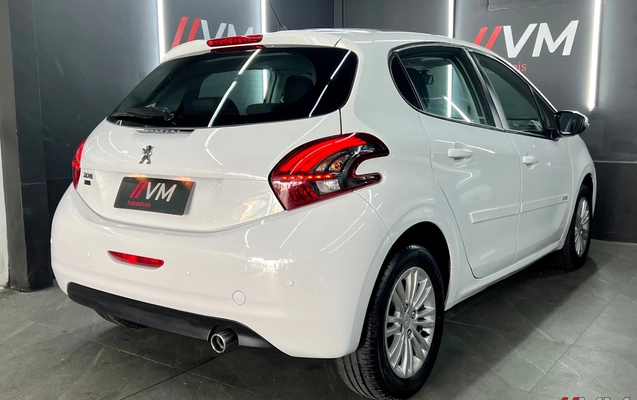imagem-https://www.socarrao.com.br/sc-vehicle-images-prod/3326157/1787161386248-003_ce1a81d790f6ff7f42178b621ee5a15d.png