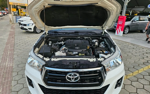 imagem-https://www.socarrao.com.br/sc-vehicle-images-prod/3326268/1787161597043-SU1HLTIwMjYwODExLVdBMDExNS5qcGc.jpg