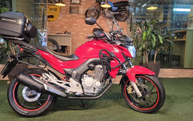 imagem-https://www.socarrao.com.br/sc-vehicle-images-prod/3326269/1787161600097-zctudqVIwyhRMonvMiInXS2iFYngGiqZ.jpg