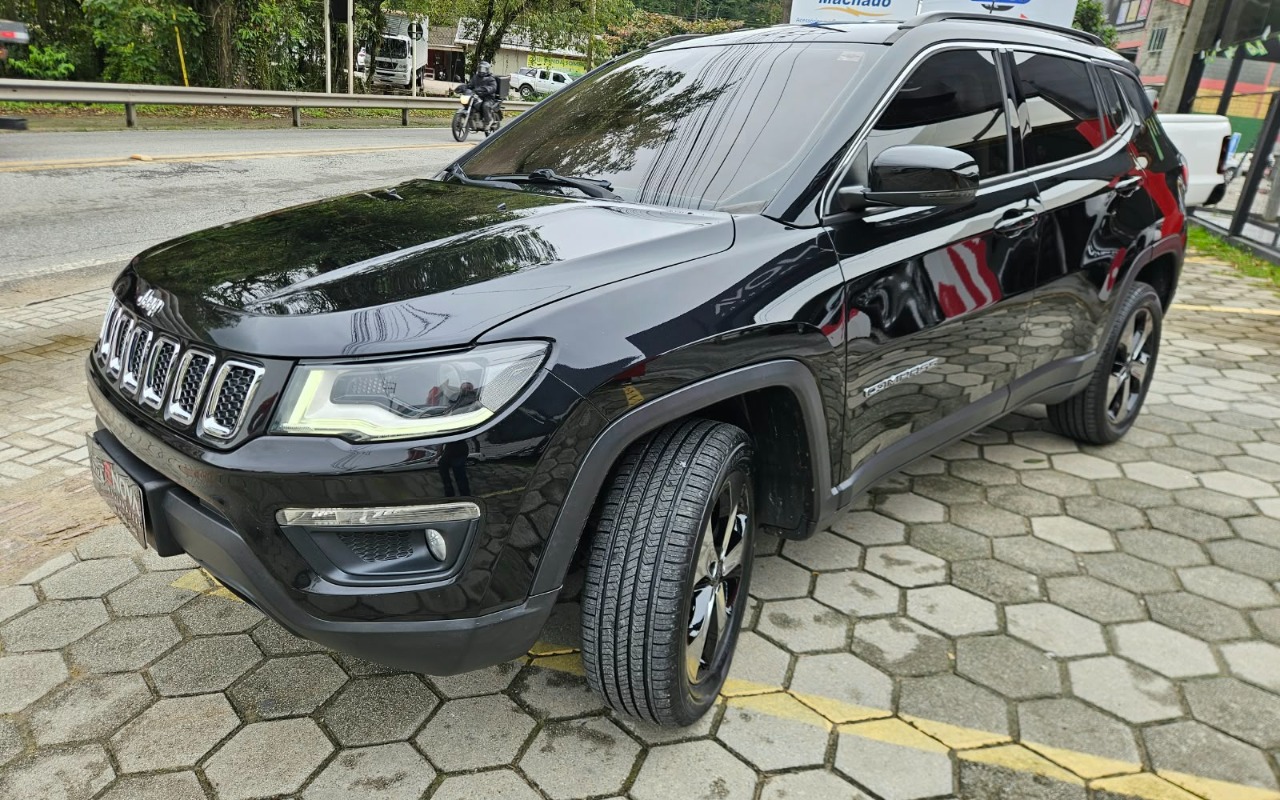 imagem-https://www.socarrao.com.br/sc-vehicle-images-prod/3326563/1787162215920-SU1HLTIwMjYwODE5LVdBMDEzMC5qcGc.jpg