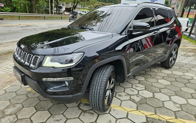 imagem-https://www.socarrao.com.br/sc-vehicle-images-prod/3326563/1787162215920-SU1HLTIwMjYwODE5LVdBMDEzMC5qcGc.jpg
