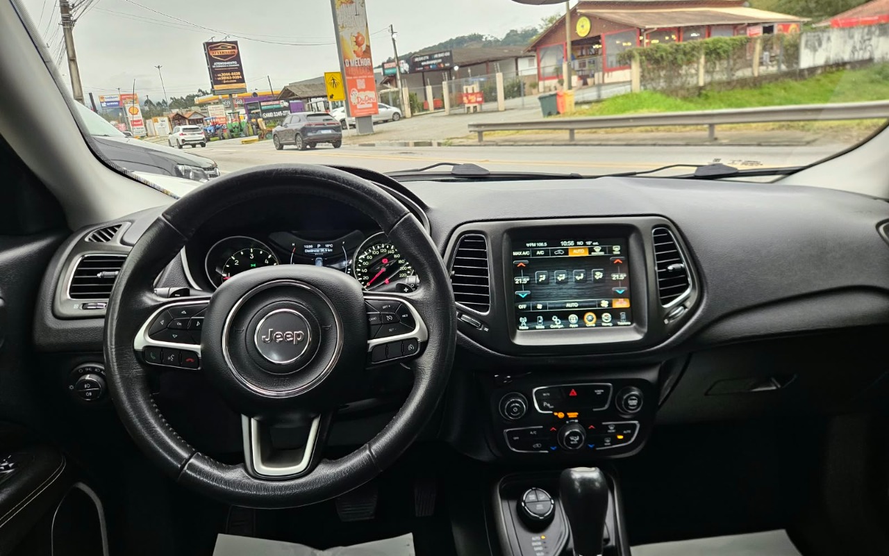 imagem-https://www.socarrao.com.br/sc-vehicle-images-prod/3326563/1787162217055-SU1HLTIwMjYwODE5LVdBMDExOS5qcGc.jpg