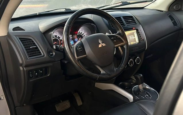 imagem-https://www.socarrao.com.br/sc-vehicle-images-prod/3326565/1789832391118-003_fadb74441e2995ad7e9c323e08377af0.jpeg